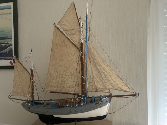 Thonier Dundee en bois.